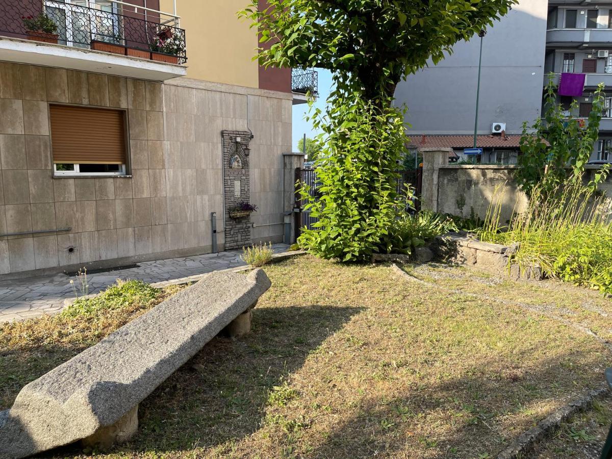 Appartamento Affitti brevi Caterina 2 Sesto San Giovanni Esterno foto